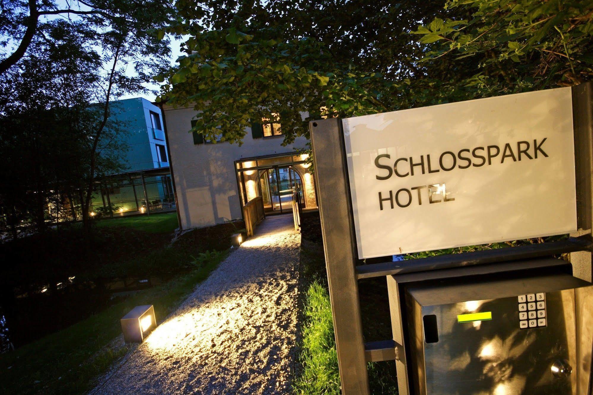 Schlossparkhotel Mariakirchen Arnstorf Exterior photo